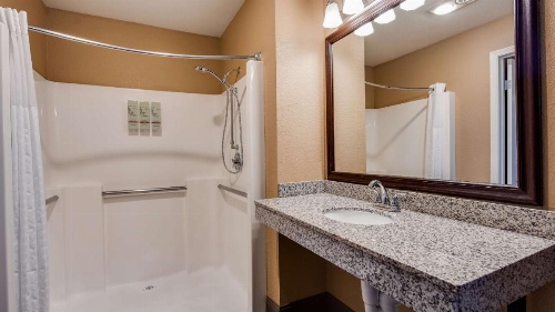 Best Western Country Inn Fortuna image 25